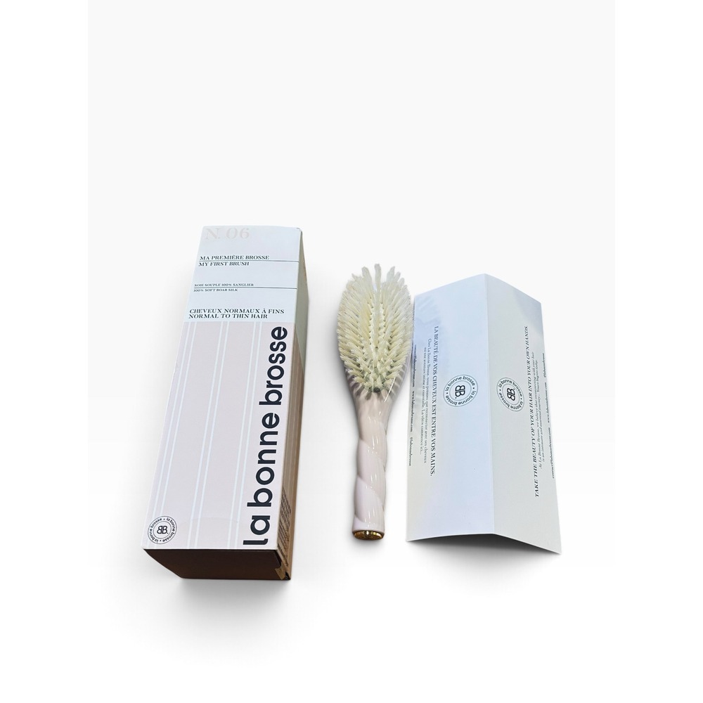 La Bonne Brosse N.06 My First Brush Baby Hair Brush 100% Soft Boar Bristle Pink